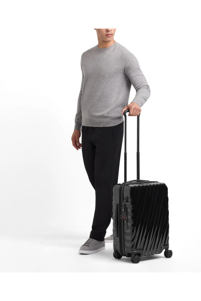 19 Degree | International Expandable Carry-On | Black