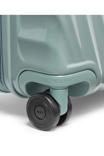 19 Degree | International Expandable Carry-On | THYME